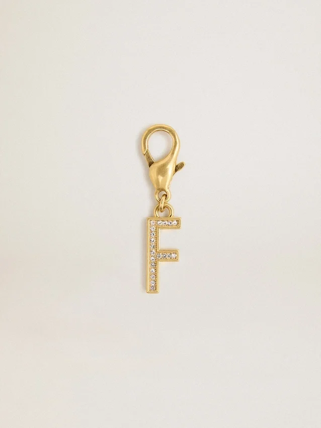 Colgante con la letra F en latón dorado con cristales