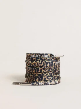 Cordones beige con estampado de leopardo y logotipo blanco en contraste