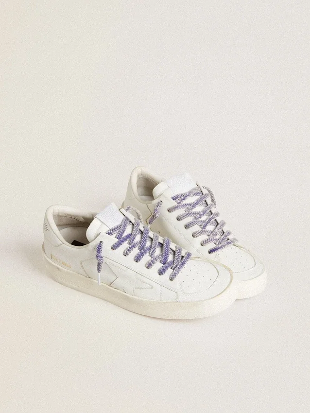 Cordones de algodón en tono morado desgastado con puntas con logotipo