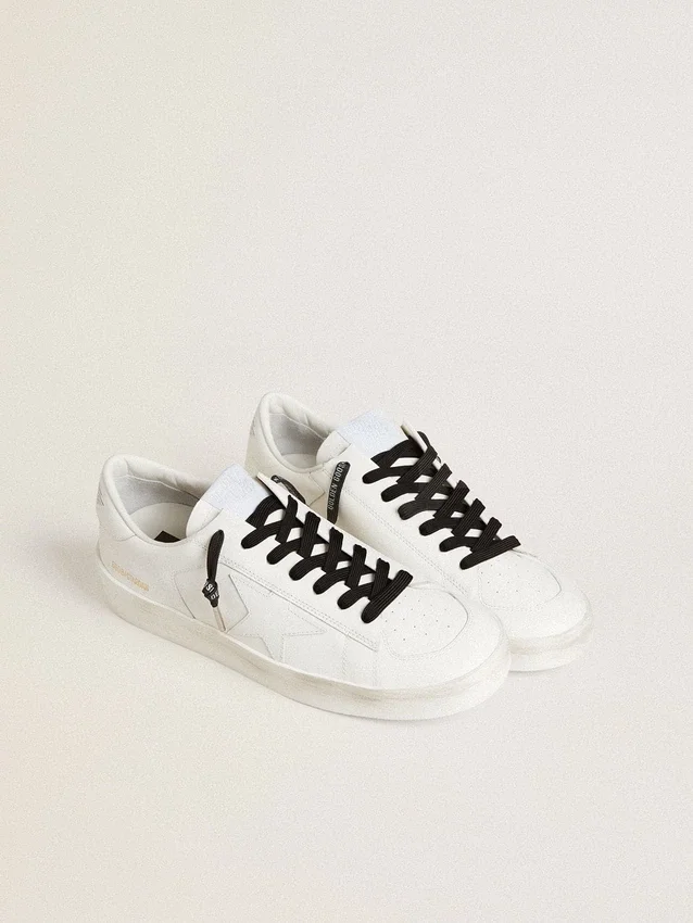 Cordones de algodón negros con logotipo plateado en contraste