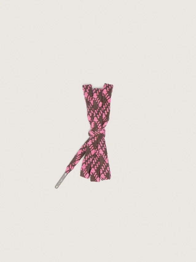 Cordones de tartán marrón oscuro y rosa