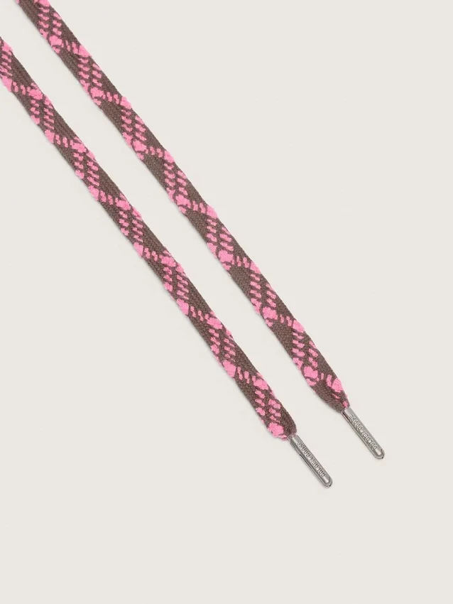 Cordones de tartán marrón oscuro y rosa