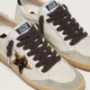 Cordones mullidos marrones