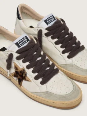 Cordones mullidos marrones