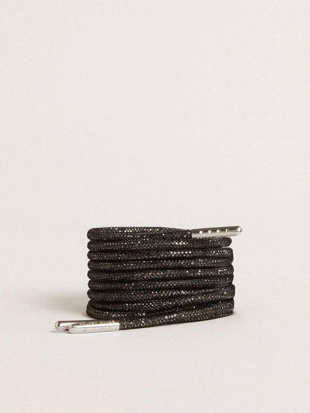 Cordones negros con pedrería Swarovski de color plateado
