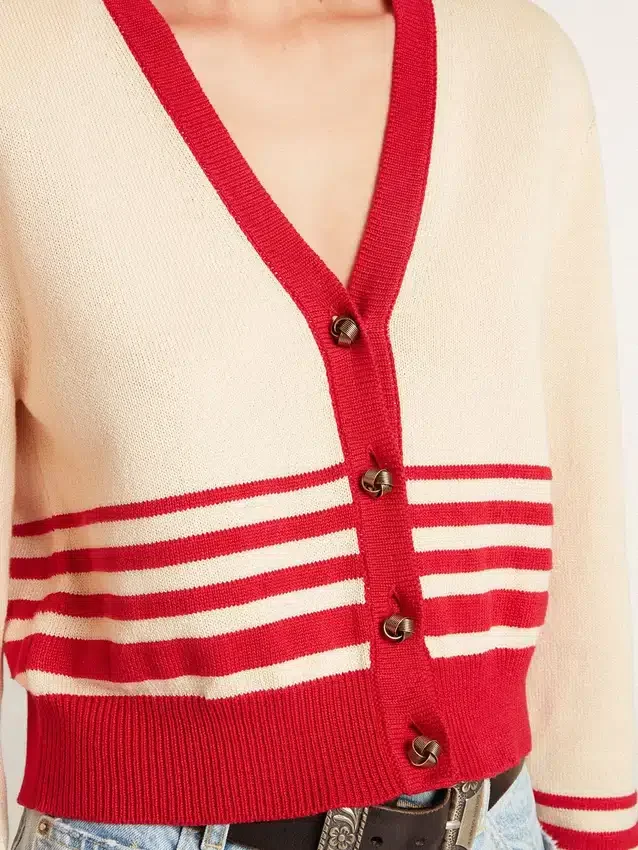 Cárdigan de mujer en color crema con rayas rojas