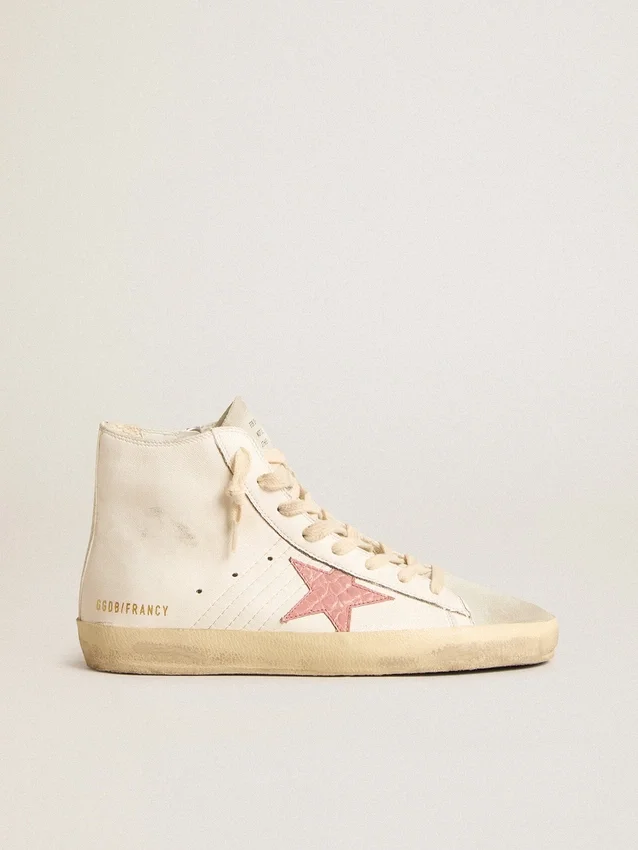 Francy en napa color crema con estrella de piel con estampado de cocodrilo rosa