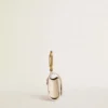 Funda para AirPods en color blanco desgastado