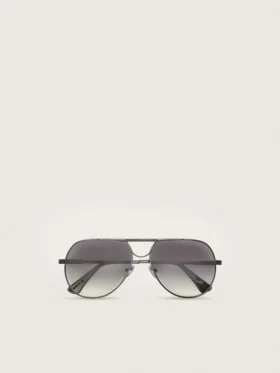 Gafas de sol estilo aviador con montura de color metal y lentes grises