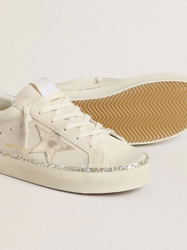 Hi Star en ante con estrella y lengüeta del talón de piel metalizada plateada