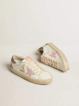 Hi Star en piel blanca con estrella de ante rosa y lengüeta del talón con purpurina rosa