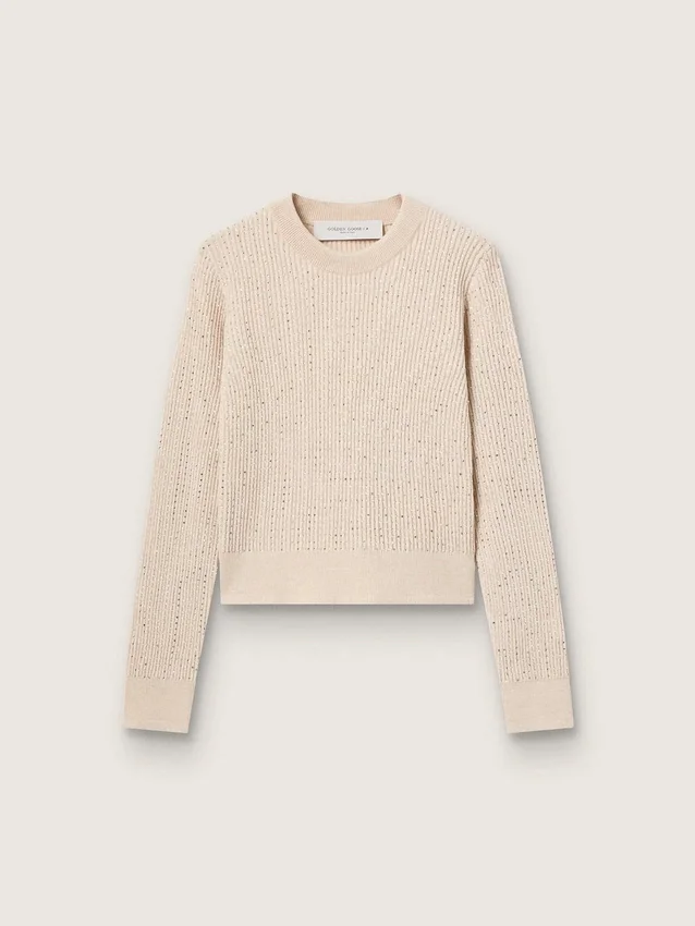 Jersey corto de cuello redondo en lana beige con cristales por toda la prenda