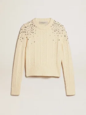 Jersey corto de mujer en blanco desgastado con cristales decorativos