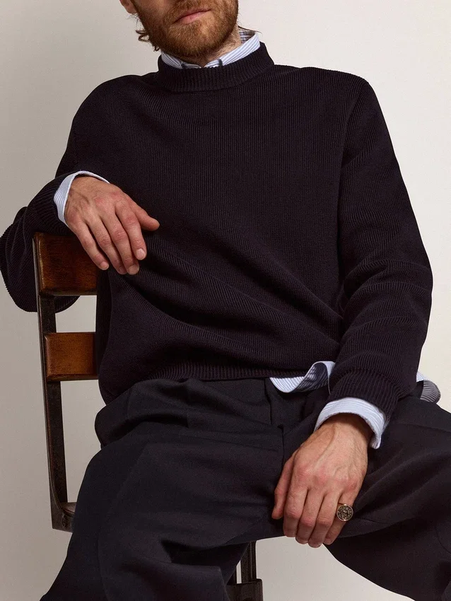 Jersey de cuello redondo para hombre en algodón azul oscuro con logotipo