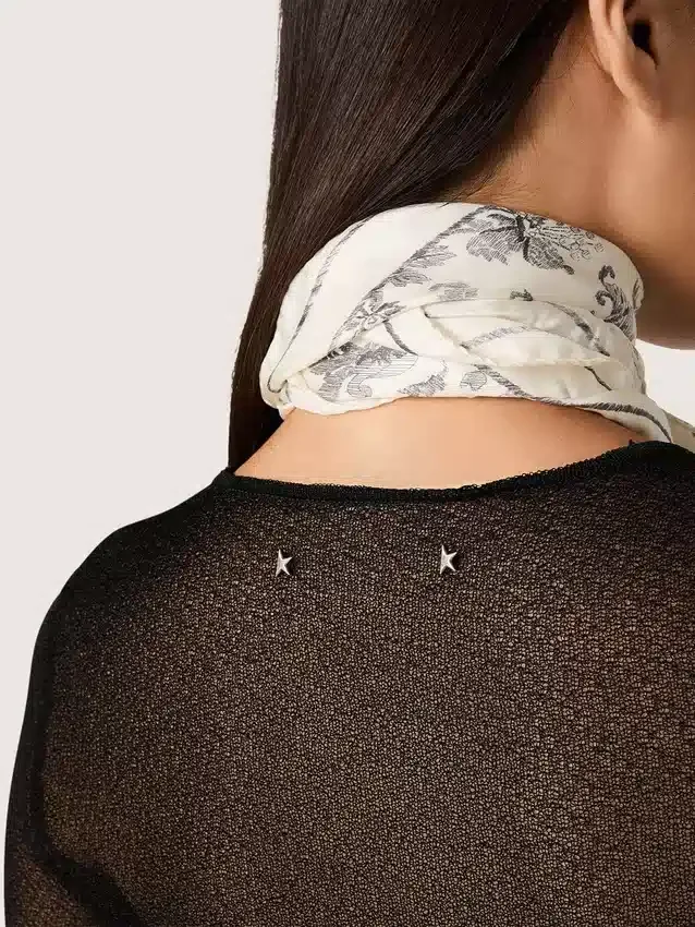Jersey de cuello redondo para mujer con estampado jacquard floral negro