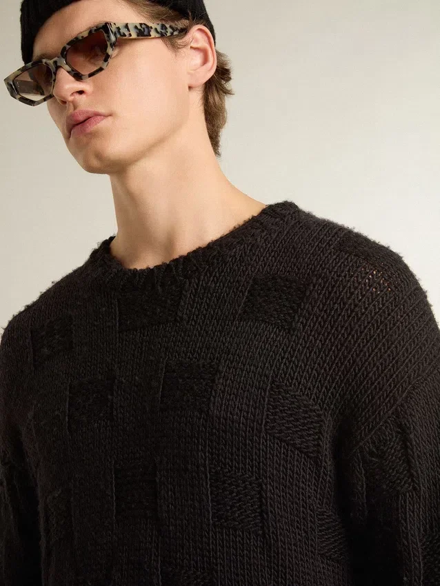 Jersey de lana negro para hombre con efecto desgastado