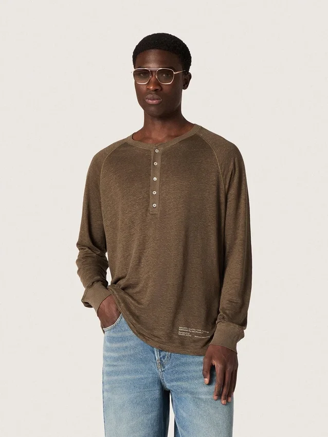 Jersey de manga larga para hombre en jersey de lino marrón carey