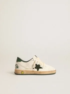 Junior Ball Star en piel blanca con estrella de ante verde