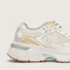 Lightstar para mujer en piel blanca y malla con estrella en blanco desgastado