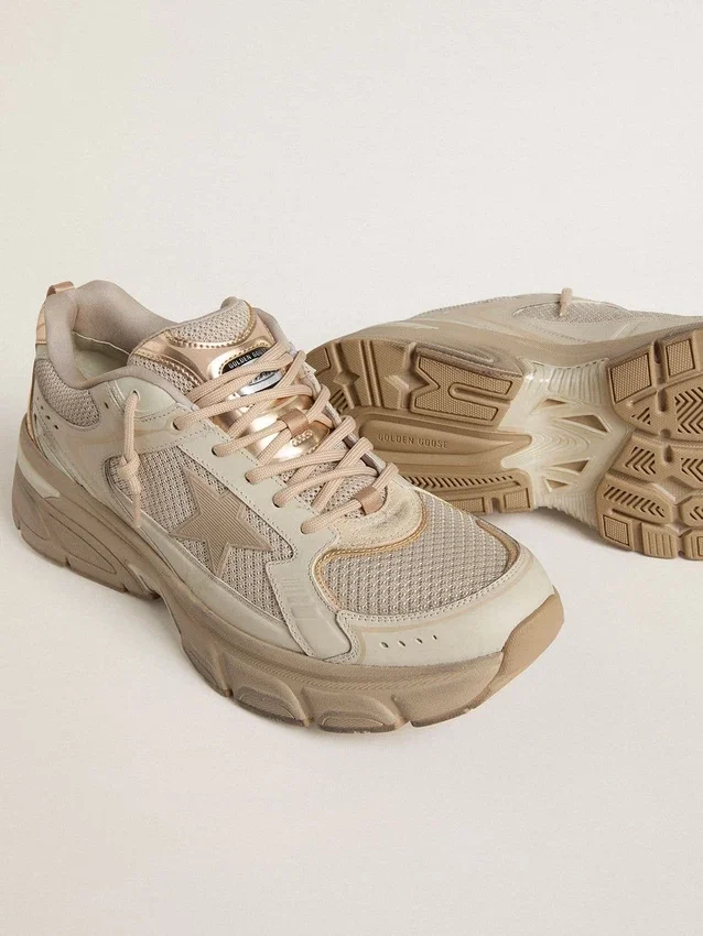 Lightstar para hombre en piel gris paloma y malla con estrella de TPU beige