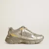 Lightstar para mujer en piel metalizada y malla plateada con estrella gris
