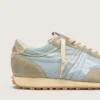 Marathon para hombre con parte superior de nailon azul claro y estrella azul pastel