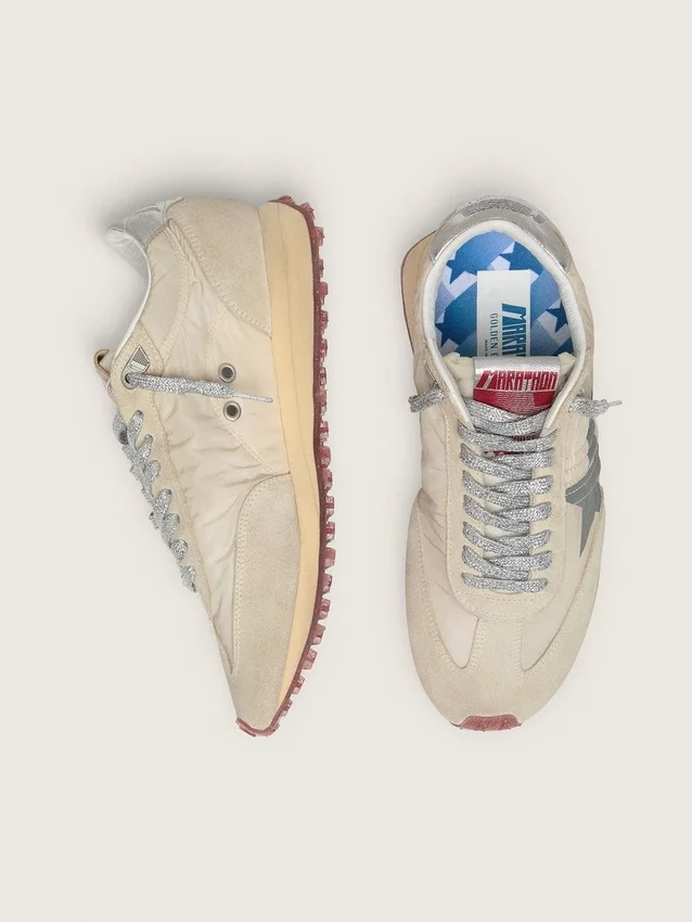 Marathon para hombre con parte superior de nailon beige y estrella gris