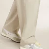 Marathon para hombre con parte superior de nailon blanco y estrella plateada