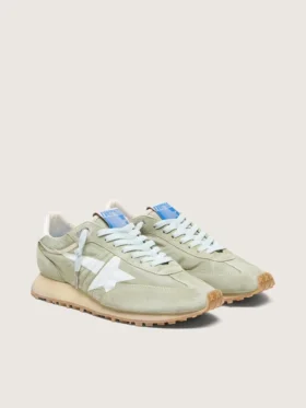 Marathon para hombre en nailon verde salvia con estrella blanca
