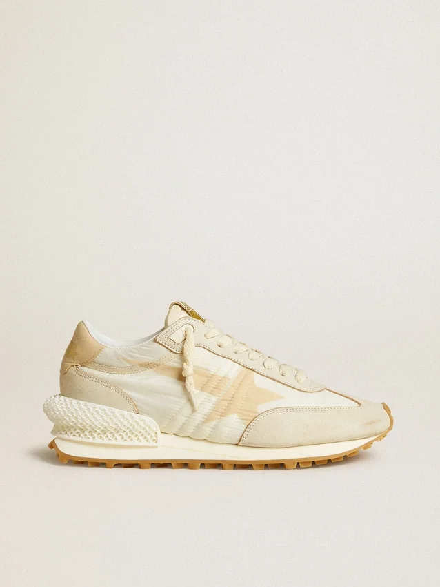 Marathon para mujer en nailon beige y piel gris con estrella estampada en beige