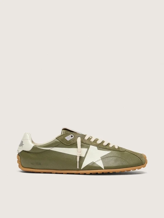 Marathon Speed para hombre en piel verde oliva con estrella color crema
