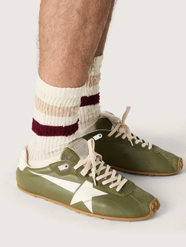 Marathon Speed para hombre en piel verde oliva con estrella color crema