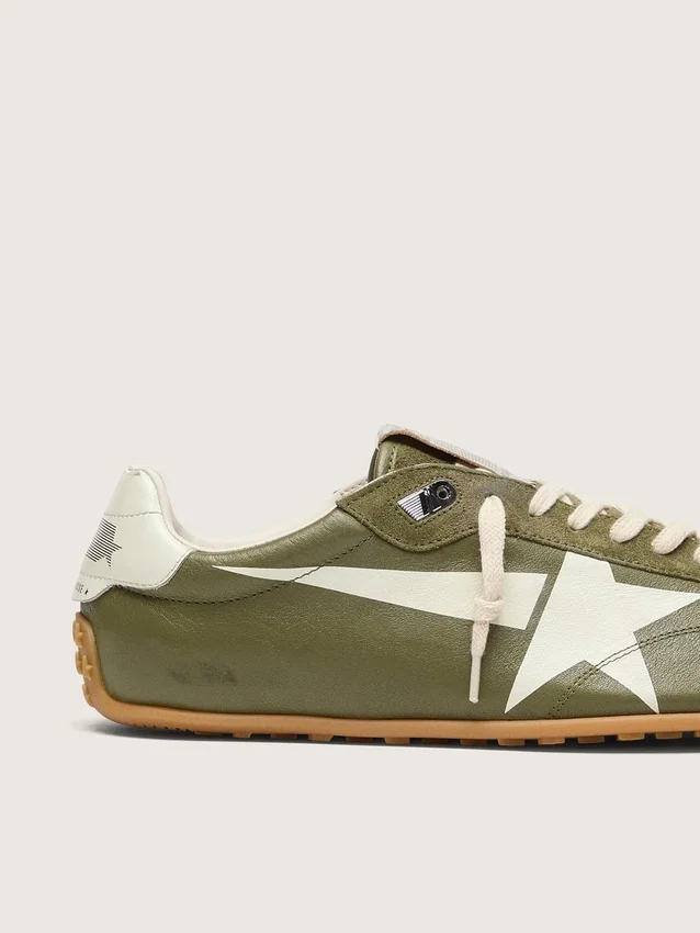 Marathon Speed para hombre en piel verde oliva con estrella color crema