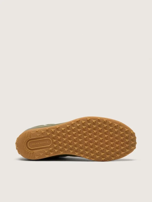 Marathon Speed para mujer en piel verde oliva con estrella color crema