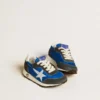 Marathon Young en nailon azul con estrella estampada y lengüeta de cuero en el talón