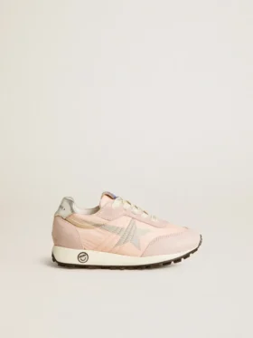 Marathon Young en nailon rosa con estrella estampada y lengüeta de cuero en el talón