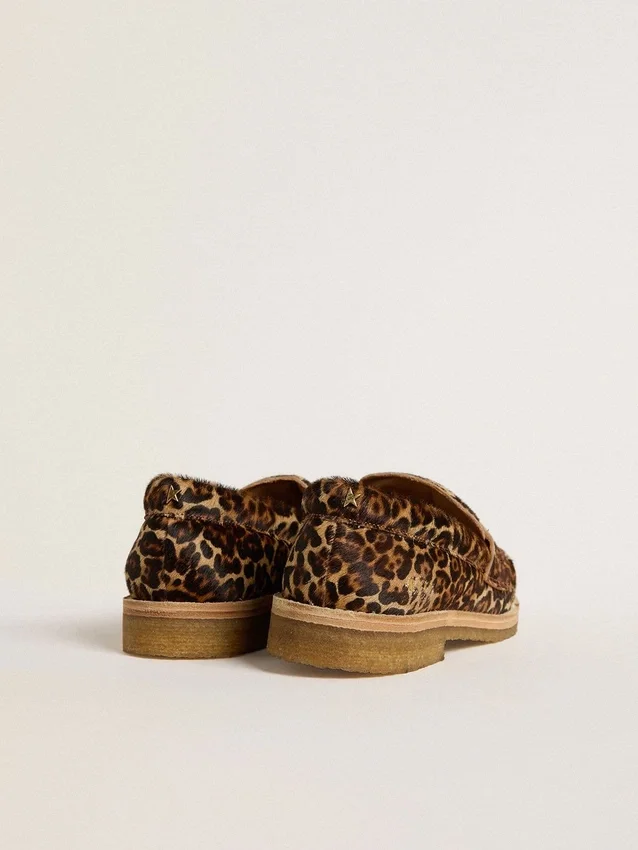 Mocasines Jerry para mujer en piel de potro con estampado de leopardo