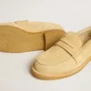 Mocasín Jerry en ante encerado color crudo