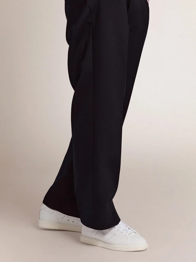 Modelo «Starter» para hombre en piel con estrella en la lengüeta del talón