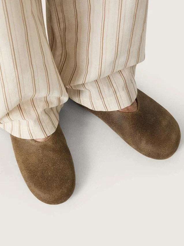Modelo Tierra para hombre en ante caqui