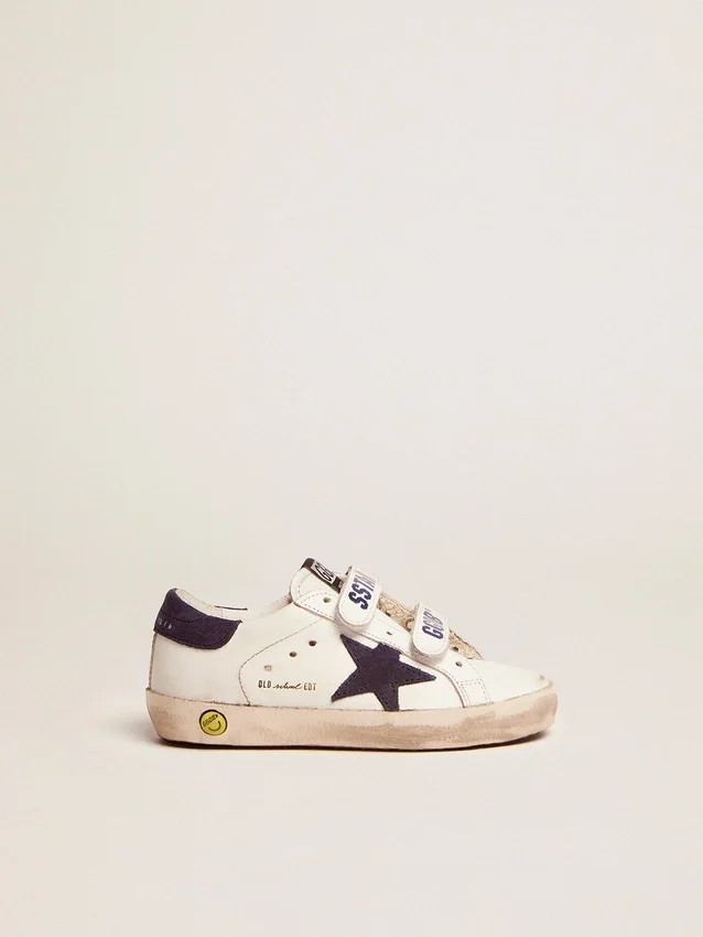 Old School Young en piel blanca con estrella de ante azul y lengüeta en el talón