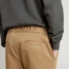 Pantalones chinos para niño de algodón color tabaco