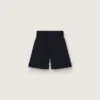 Pantalones cortos de mujer de gabardina de lana negra con cinturón