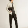 Pantalones de chándal negros de piel napa con cremallera en la parte inferior