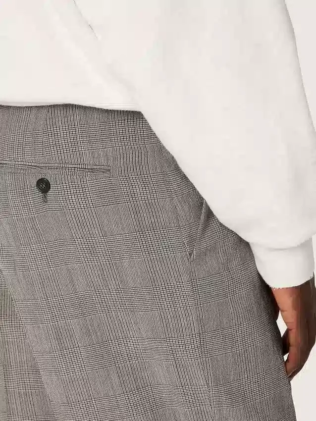 Pantalones de corte entallado para hombre con estampado de cuadros Príncipe de Gales en gris