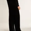 Pantalones de hombre con efecto terciopelo negro