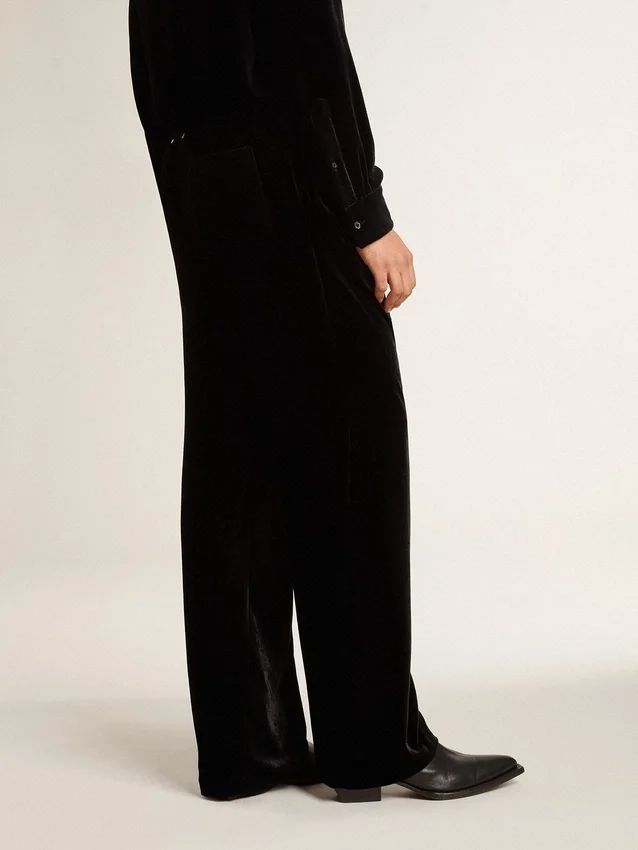 Pantalones de hombre con efecto terciopelo negro
