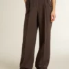 Pantalones de lana virgen marrones para mujer