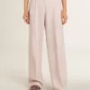 Pantalones de mujer de tejido de lana entallado en color rosa