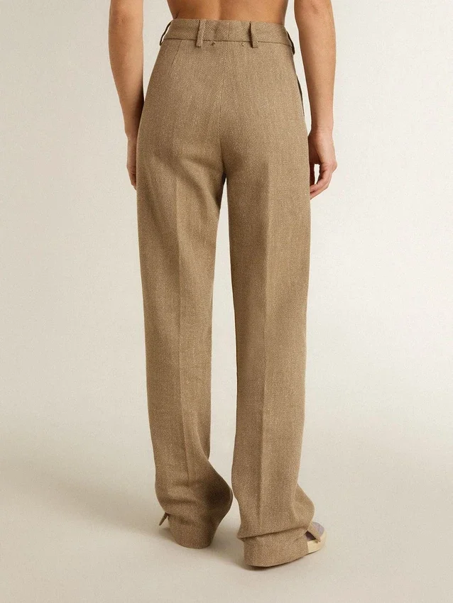 Pantalones de mujer en mezcla de lino con diseño de espiga en color arena